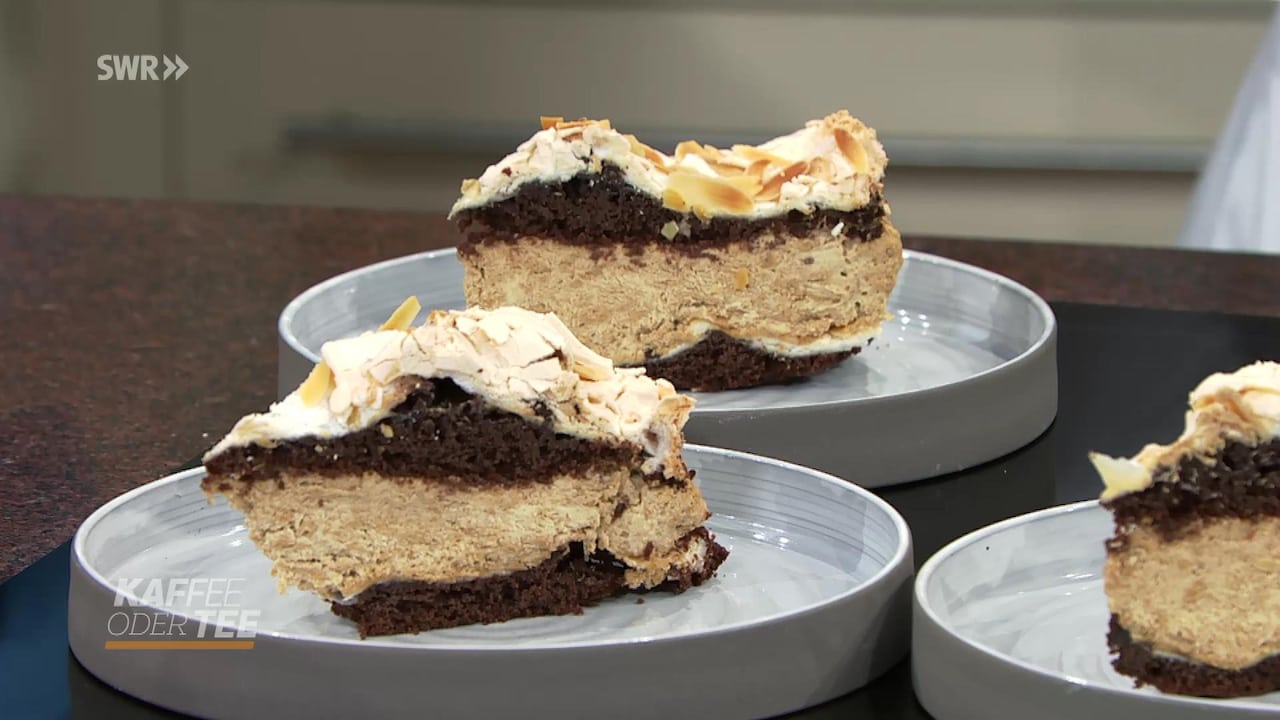 Master Confectioner's Dream: Cloud-like Himmelstorte Recipe Guide